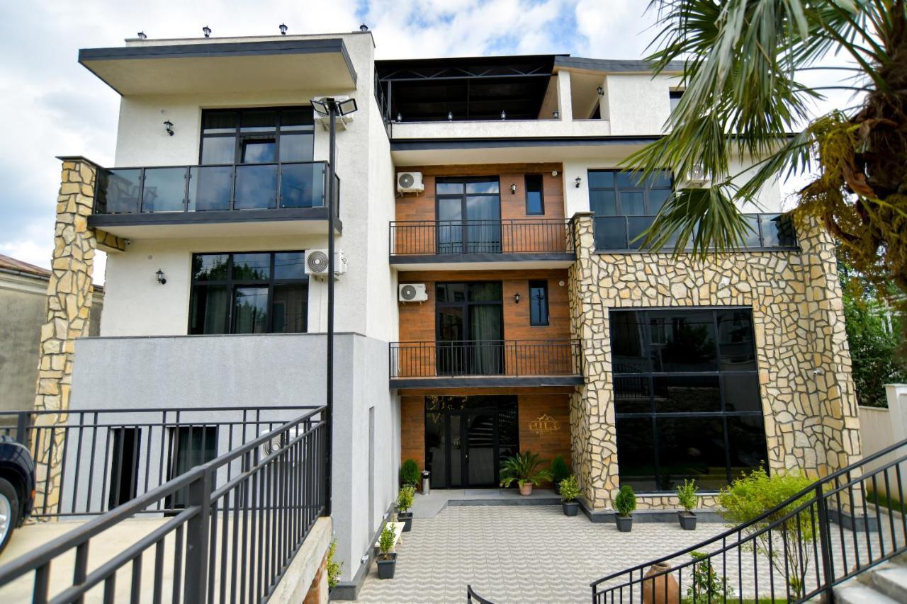Hill Hotel Кутаиси Экстерьер фото